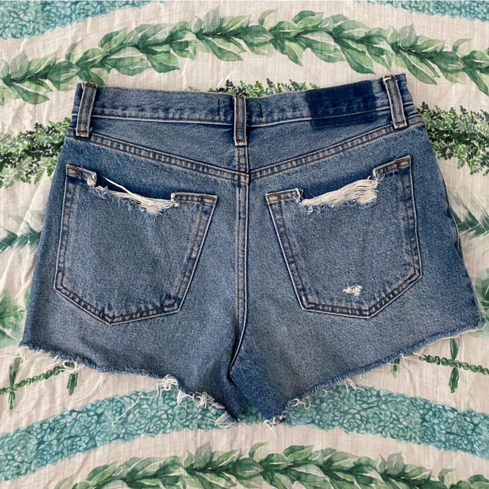 Abercrombie & Fitch Annie High Rise Short - Picture 3 of 3